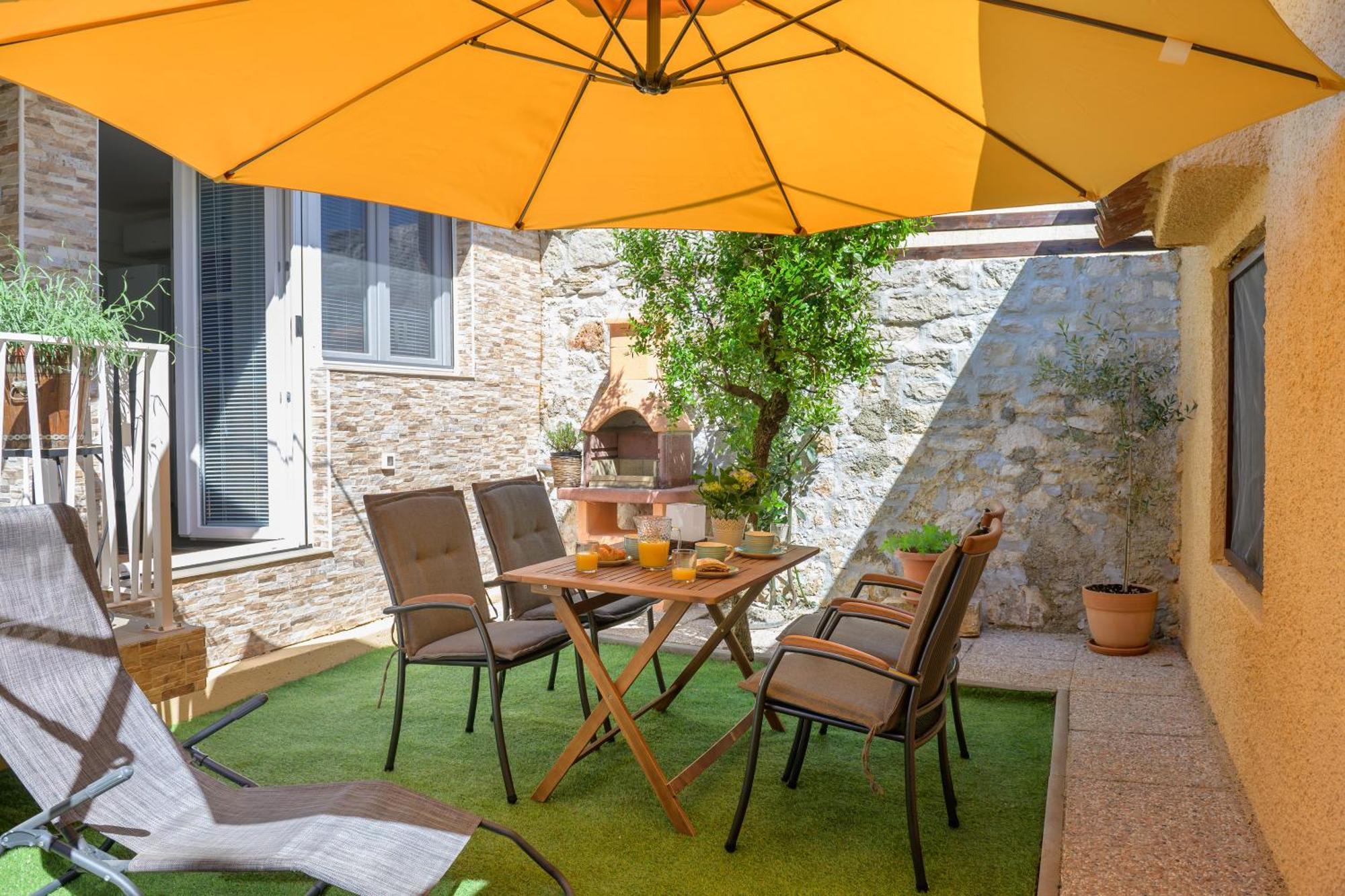 Apartman Dana Kastelir-Labinci Ngoại thất bức ảnh